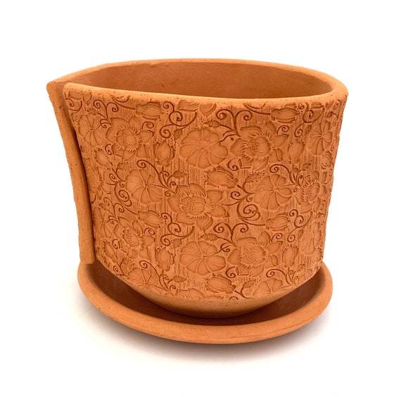 TERRACOTTA PLANTER