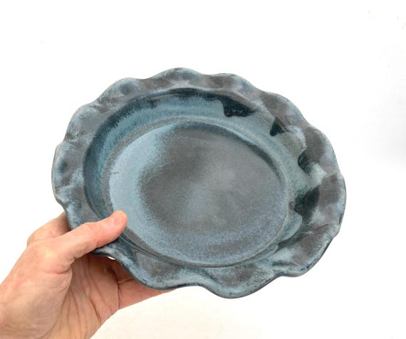 POTTERY PIE PLATE