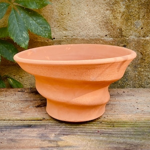 CLAY FLOWER POT #74 pottery planter - terra cotta pots for plants - ceramic planters - porous terracotta clay - wheel thrown - one of a kind