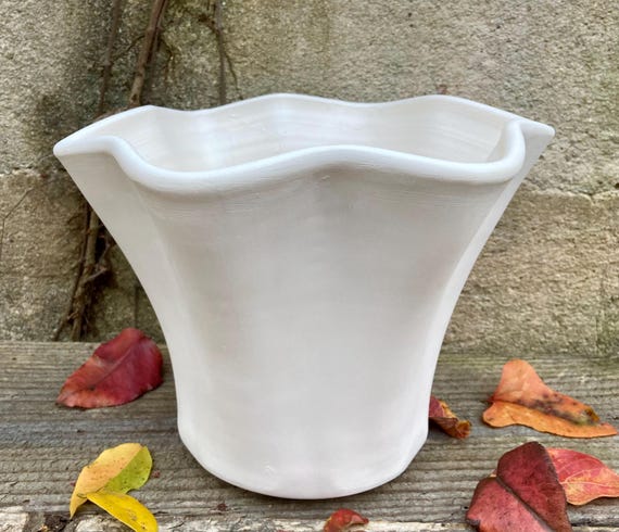 WHITE EARTHENWARE PLANTER