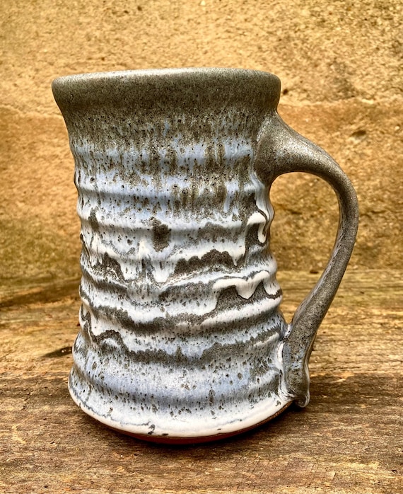 STONEWARE BEER MUG