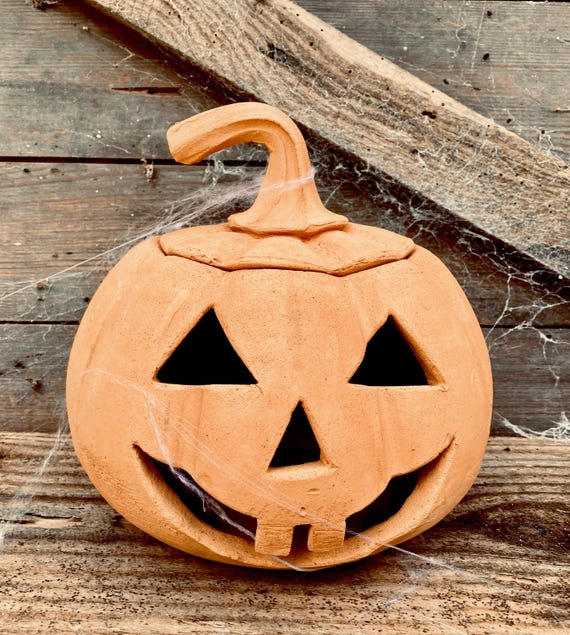 TERRACOTTA PUMPKIN
