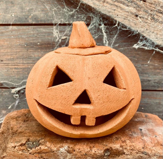 TERRACOTTA PUMPKIN
