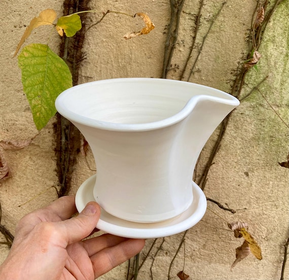 WHITE EARTHENWARE PLANTER