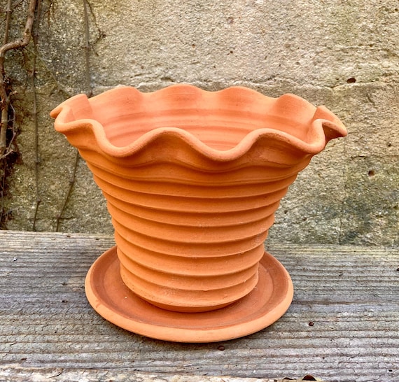 TERRACOTTA PLANTER