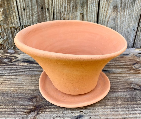 TERRACOTTA PLANTER
