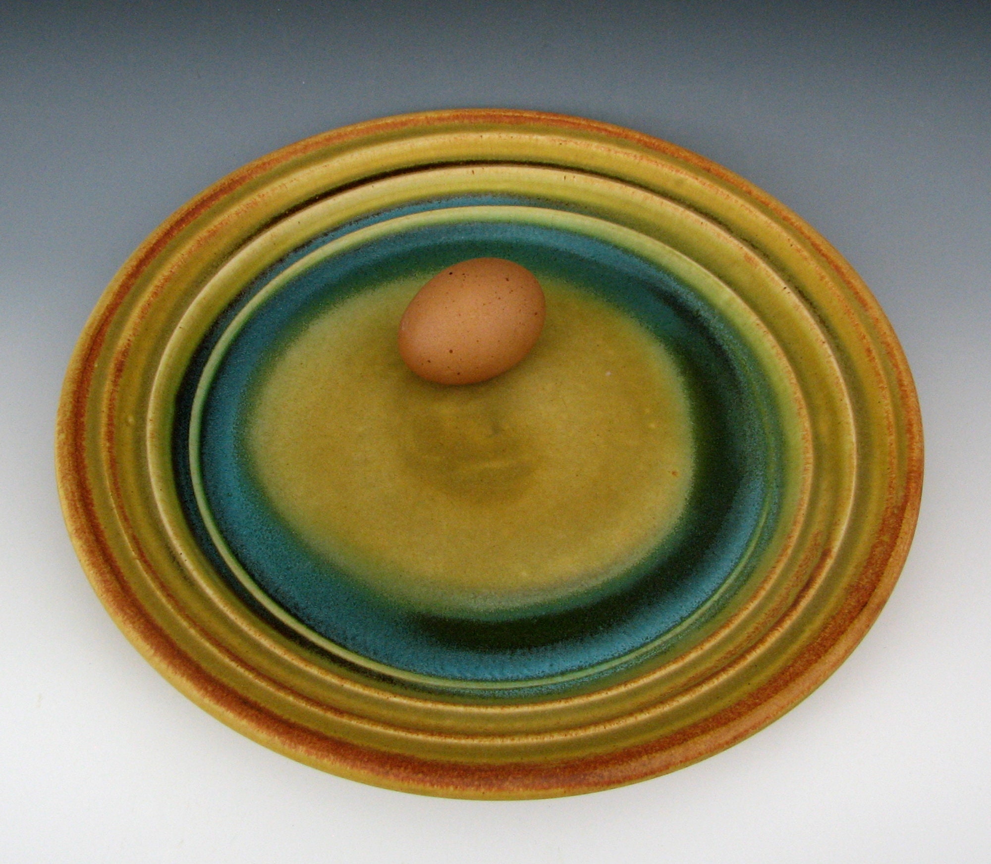 STONEWARE DINNER PLATE