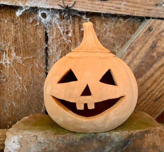 TERRACOTTA PUMPKIN