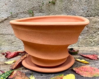 HANDMADE TERRACOTTA PLANTER #28 Free-form ceramic flowerpot. Studio pottery.