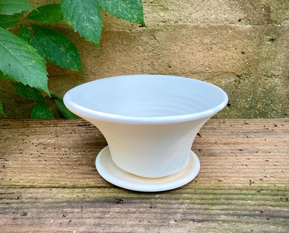 WHITE EARTHENWARE PLANTER