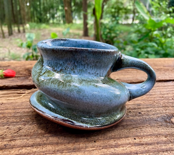 STONEWARE MUG