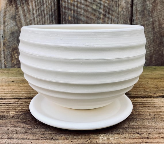WHITE EARTHENWARE PLANTER