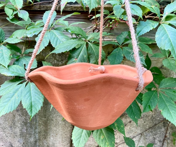 CERAMIC HANGING PLANTER