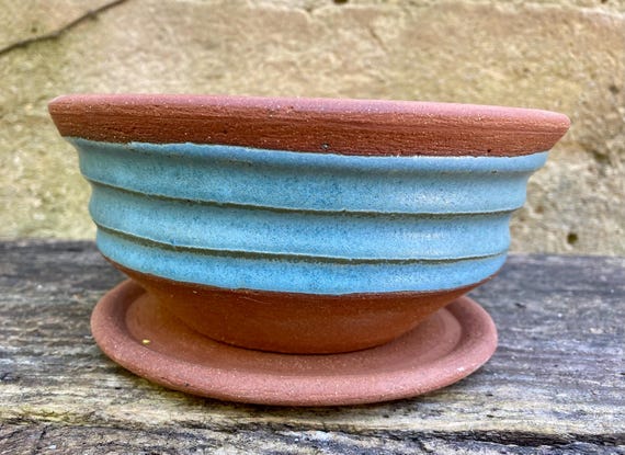 STONEWARE FLOWER POT