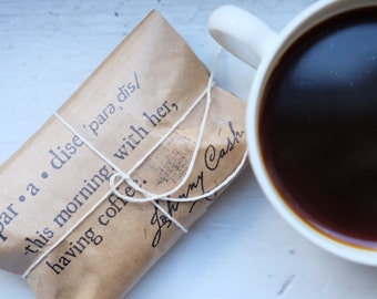 Coffee Wedding Favors. Custom Favors. Freshly Roasted Coffee (set of 100)
