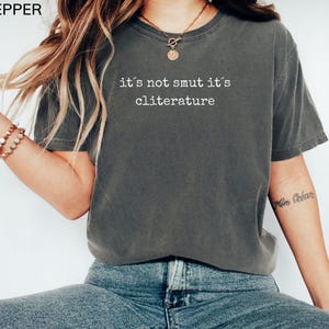 Feminist Smut reader Comfort Colors tee gift, spicy booktok tee, spicy book lover gift, sexy book reader tee,  bookish gift for her,smut tee