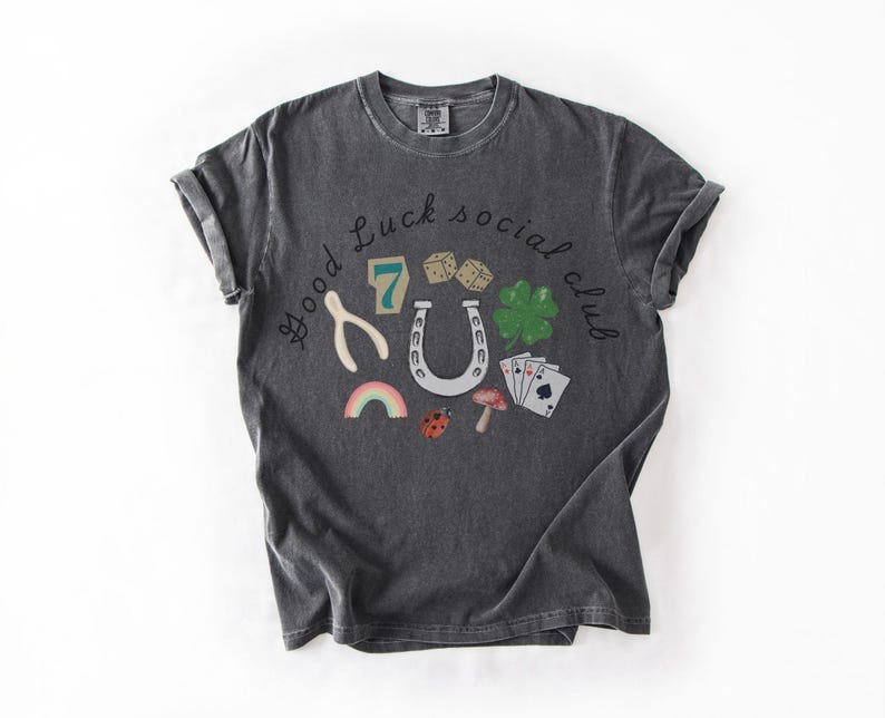 Pepper.
For the lucky, the bold, and the ones who make their own magic.
Wear it. Believe it. Repeat.