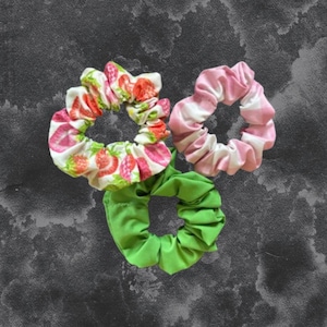Hair Scrunchie Set, Handmade Scrunchies, Hair Accessories, Soft Elastic Scrunchies, Trendy Hair Ties, Stylish Scrunchie Pack