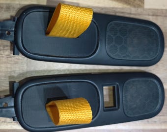 Audi A3/S3 8L Interior Door Handle Straps (RS Style) - 3D Printed