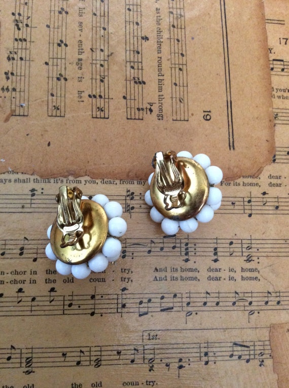 Vintage White Beaded 1960s Clip Earrings - image 3