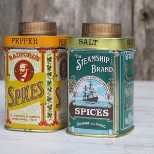 Vintage Tin Salt and Pepper Shaker Set image 2