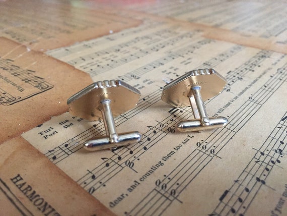 Swank Cufflinks - Vintage 1960's Goldtone Coat of… - image 4