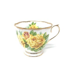 Royal Albert Bone China Teacup - Tea Rose - Made in England