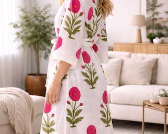 Kimono de algodón con estampado floral rosa: bata de baño hecha a mano, para cubrir bikini o para estar en casa.