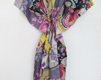 Vestido caftán indio hecho a mano: pareo floral para la playa, cómodo y ligero, estilo boho chic.