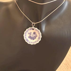China Plate Pendant