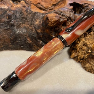 Lovely Die Cut Atrax Fountain Pens  (  6336  6303  5439 5670 )