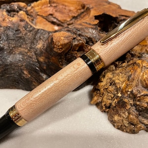 Exotic El Grande Style Fountain Pens    (  5222 3900 3893 1916 3067 6430 6425 6408 6437 6436  )