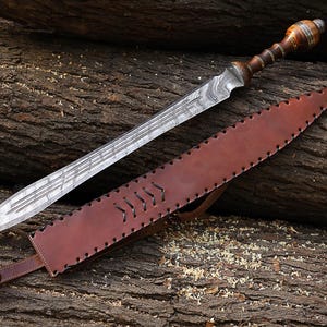 Handmade Damascus Steel Sword, Viking Sword, Sword with Leather sheath, Medieval Design Sword/ Best Christmas Gift, Gift for Him .