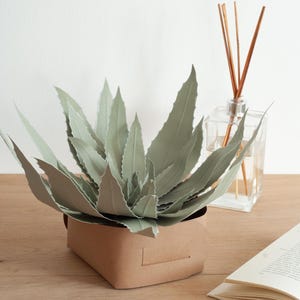 Pianta di Aloe di carta / Piante di carta / Fiori di carta / Regalo primo anniversario / Regalo per la Festa della Mamma / Fiori in vaso