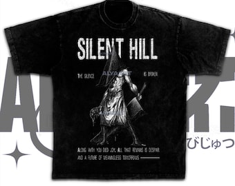 Vintage Silent Hill 2 Pyramid Head T-shirt: retro horror gamer-T-shirt