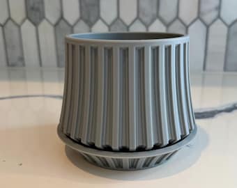 Modern Ribbed 3D Printed Planter | Indoor Plant Pot with Drainage
