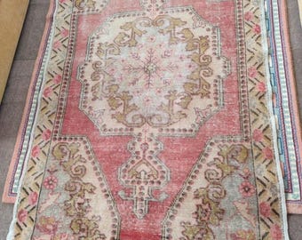 55 year old antique hand-woven carpet  magnifect rugan