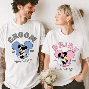 Maglietta coordinata di Minnie e Topolino, maglietta Disney per sposi, regalo di addio al nubilato con Topolino e i suoi amici, maglietta per la squadra della sposa, maglietta per la squadra del matrimonio Disney