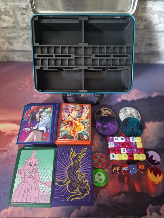 pokemon trading card game lunch box 2023 Collectors Chest Lunch Box ( Charizard ) – Wyntercreek Cards &  Collectibles main image 0