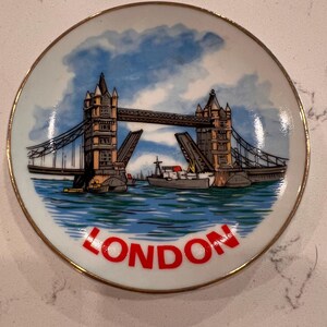 London Bridge Tray - Etsy