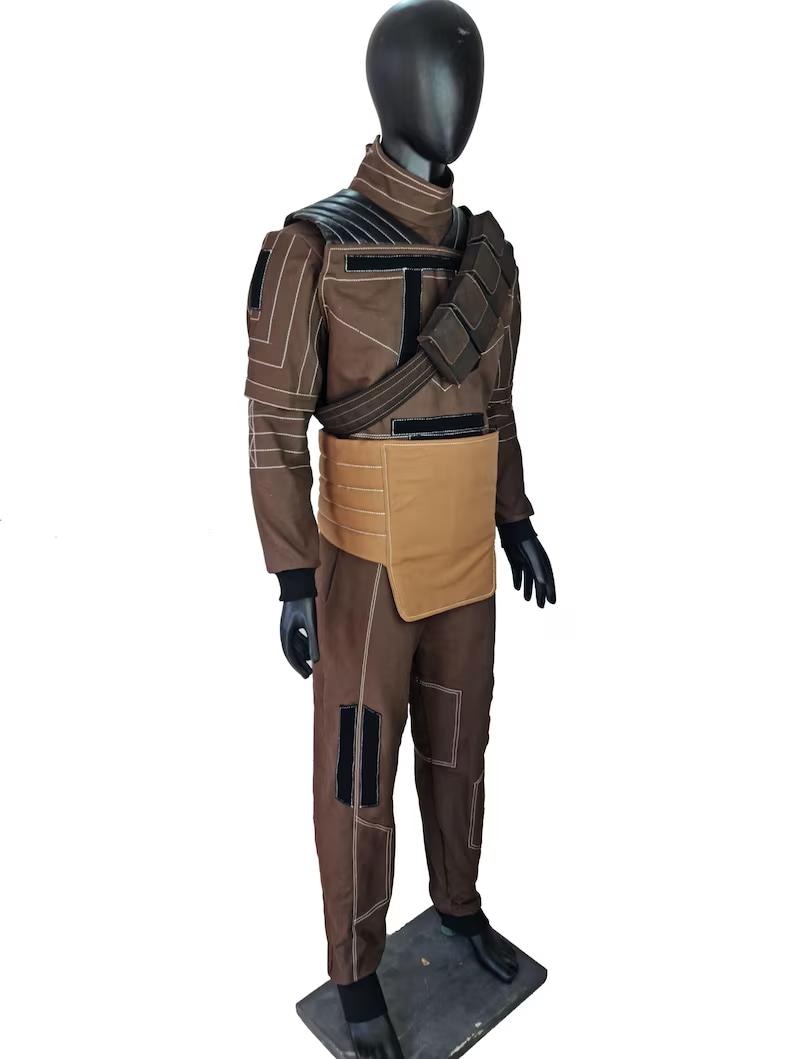Mandalorian Din Djarin brown Armor undersuit left view with vest and cummerband and mando belt