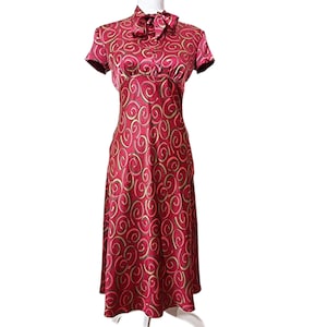 VERY RARE! Vintage Betsey Johnson Abstract Swirl Red 100% Silk Midi Dress!