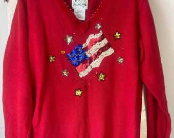 Red Sequins American Flag Sweater Size M Quacker Factory Ladies Patriotic Vintage Clothing