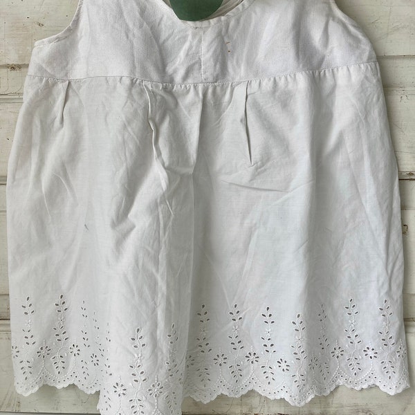 Childs Baby Cotton Slip Eyelet Border Fabric White Pull Over Size 1? Dress Vintage Clothing