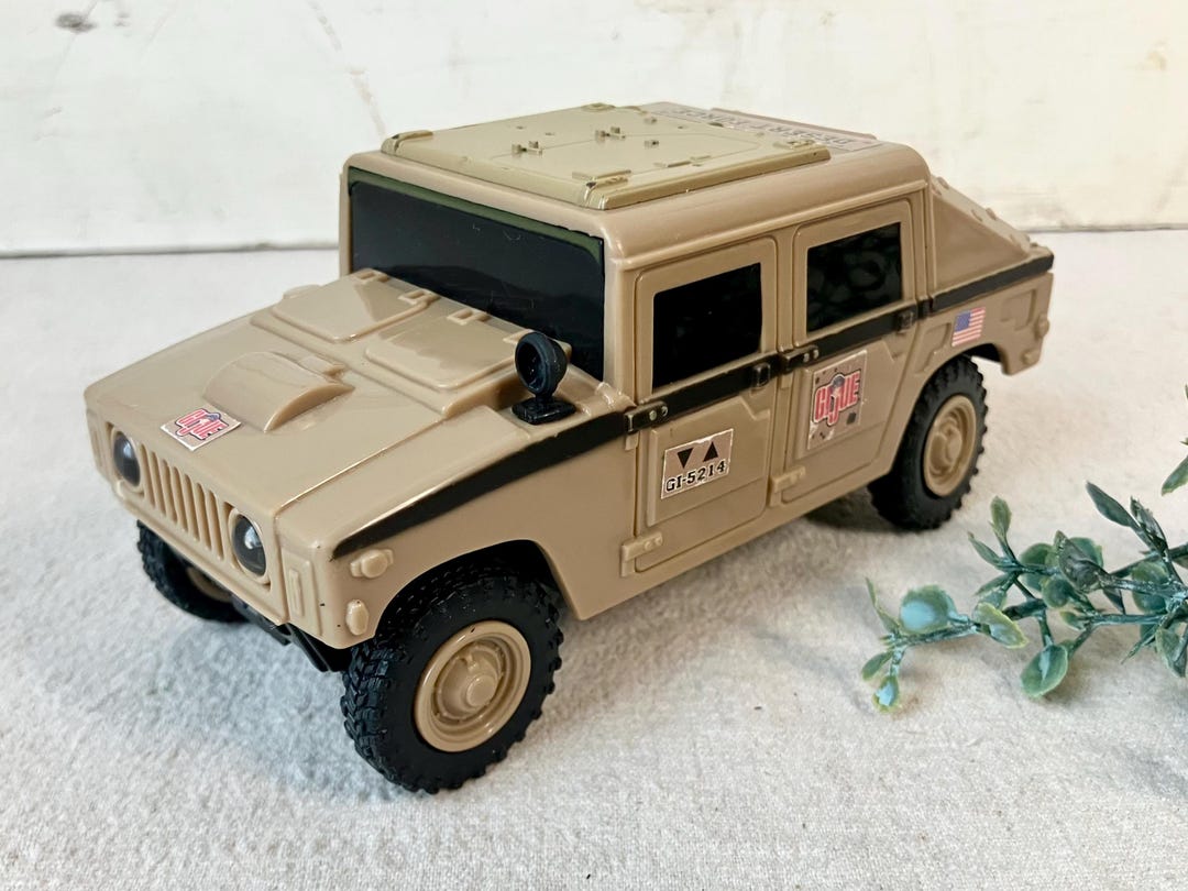 GI Joe Humvee Toy Vehicle Desert Force US Army Battery Operated Funrise ...
