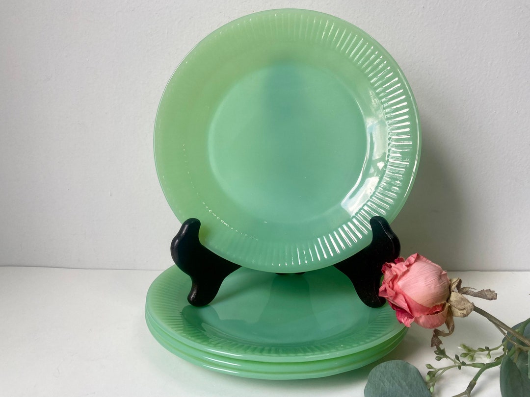 4 Fire King Jadeite Salad Plates Jane Ray Ribbed Edge 7 3/4 Green Glass