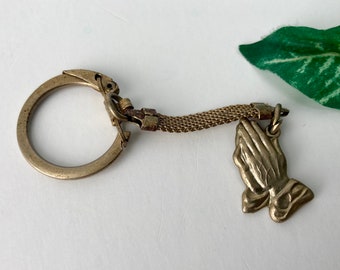 Praying Hands Keychain Pray for Peace Metal Mesh Circle Clasp Vintage Jewelry