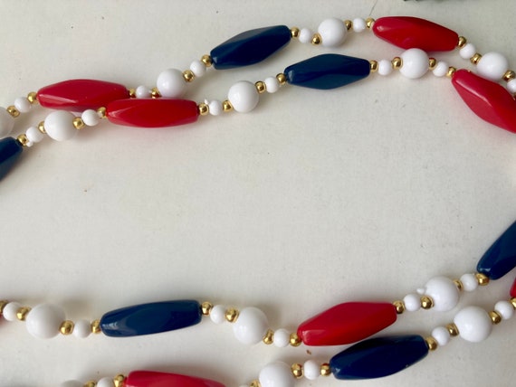 Patriotic Beaded Necklace Bakelite? Red White Blu… - image 2