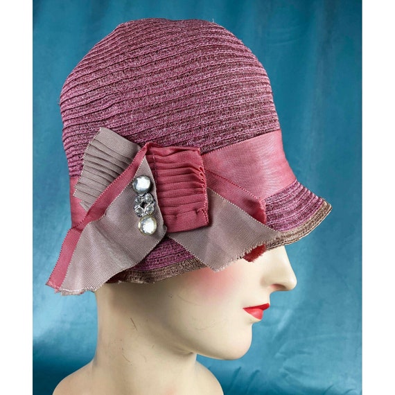1920s  Bell Cloche Helmet Pink Straw 20s Flapper - image 2
