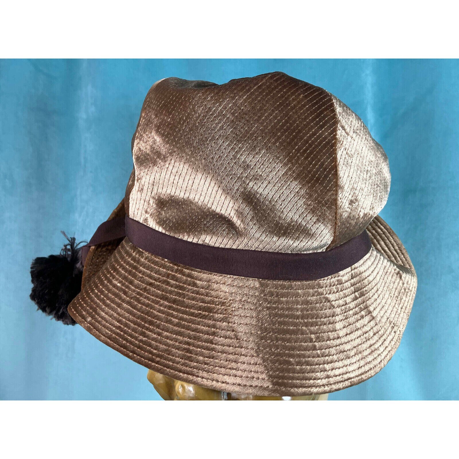 Vintage 60s 70s Balmain Panne Velvet Pierrot Hat Pom Pom Velvet 1960s Vintage Hats for Women for sale | eBay main image 2